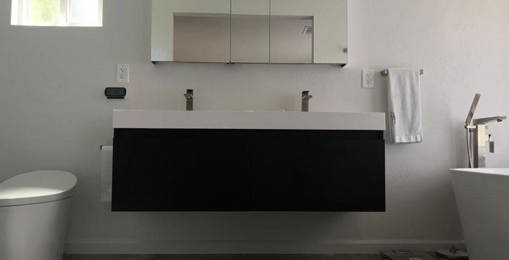 Photo of a bathroom