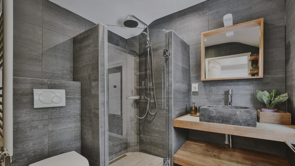 luxury modern bathroom