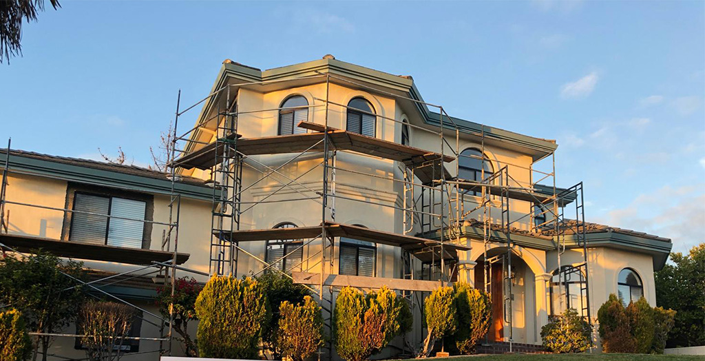 scaffolding on outside of house